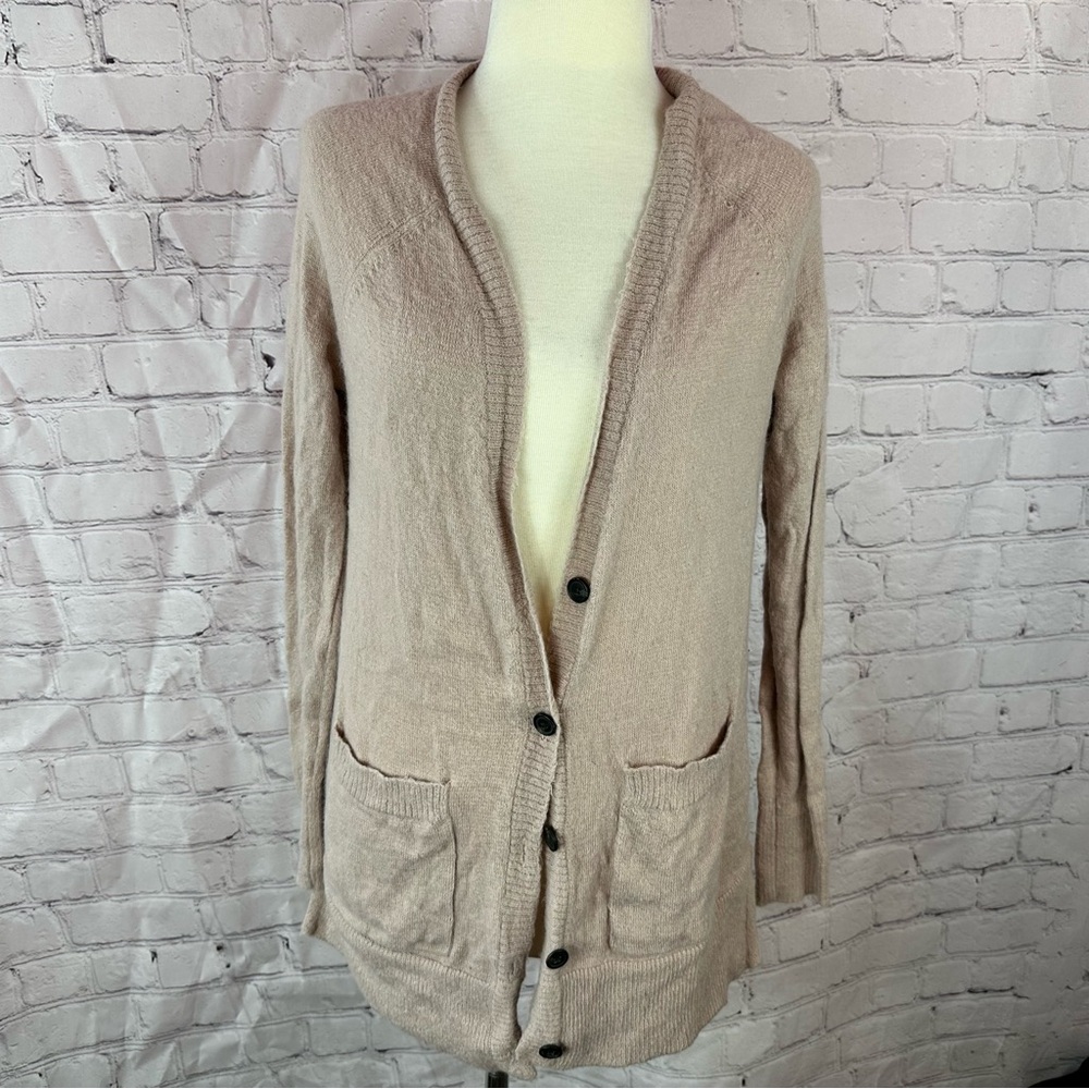 American Eagle Outfitters Light taupe Cardigan Sweater womens S layers